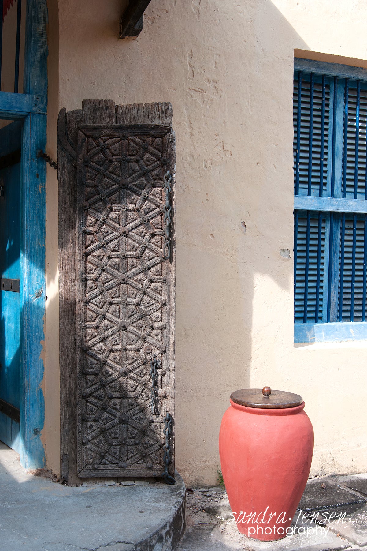 Print - Zanzibar, Tanzania - Changuu Island Intricate Door and Vase