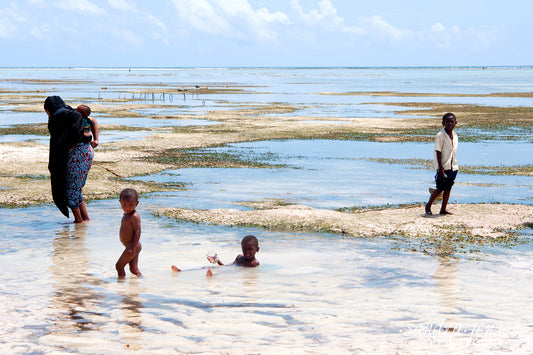 Print - Zanzibar, Tanzania - Mother and Children on Matemwe Beach 2
