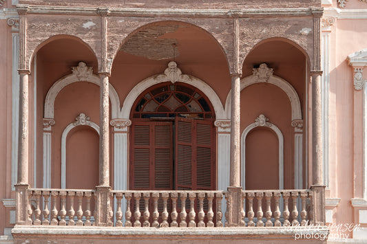 Print - Egypt, Luxor - Ornate Window with Balcony